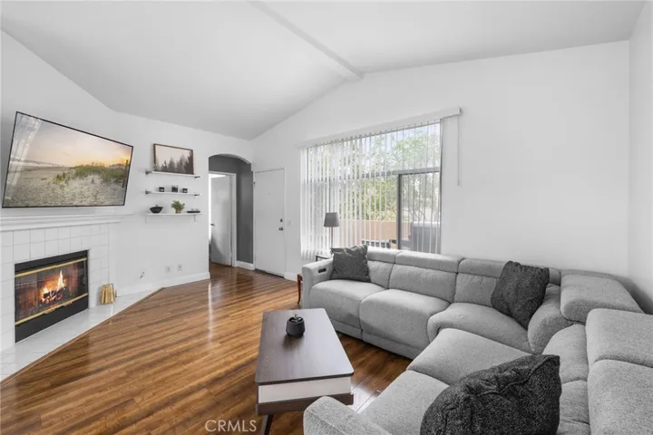 19431 Rue De Valore 8b, Lake Forest, California 92610