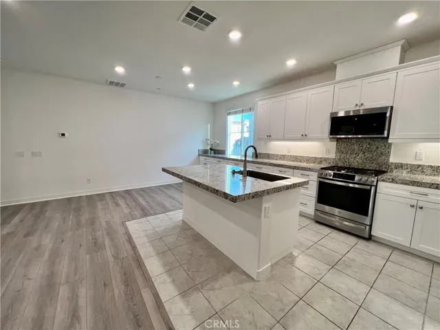 Spacious Kitchen Island