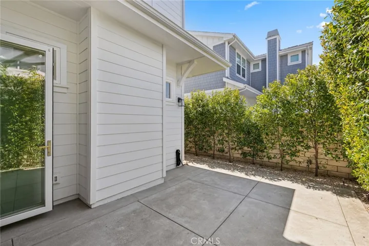 326 E 16th Street, Costa Mesa, California 92627