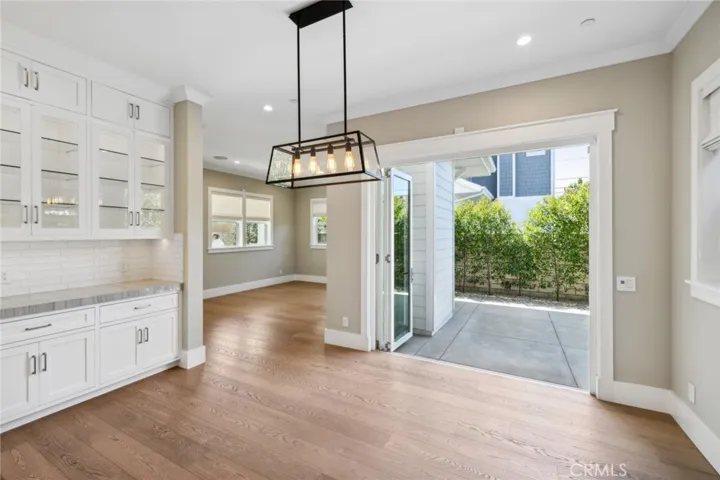 326 E 16th Street, Costa Mesa, California 92627
