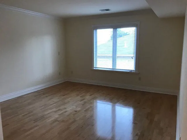 1499 Oak Grove Avenue 403, Burlingame, California 94010