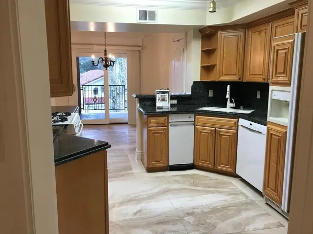 1499 Oak Grove Avenue 403, Burlingame, California 94010