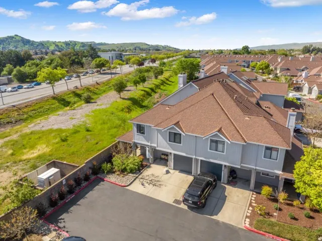 295 Pebble Creek Court, Morgan Hill, California 95037