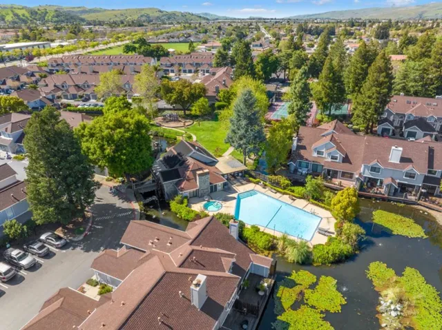 295 Pebble Creek Court, Morgan Hill, California 95037
