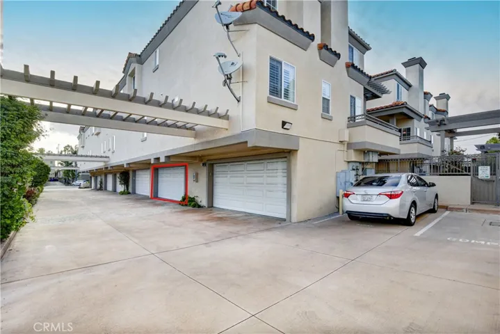 3526 Linden Avenue 6, Long Beach, California 90807