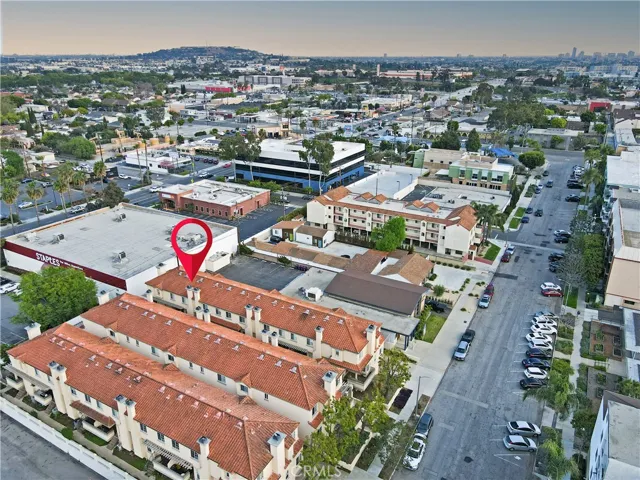 3526 Linden Avenue 6, Long Beach, California 90807
