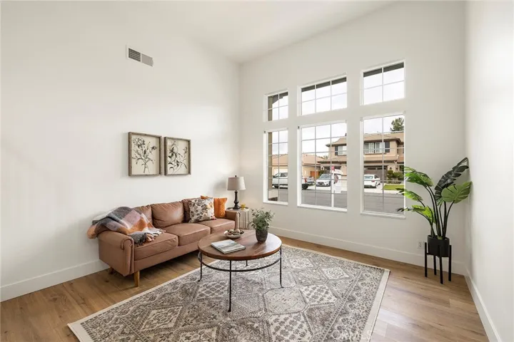 43747 Corte Villena, Temecula, California 92592