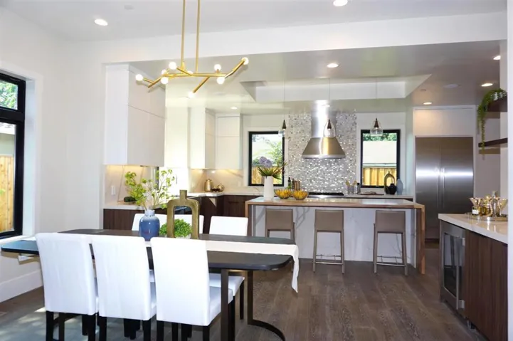 10191 Santa Clara Avenue, Cupertino, California 95014