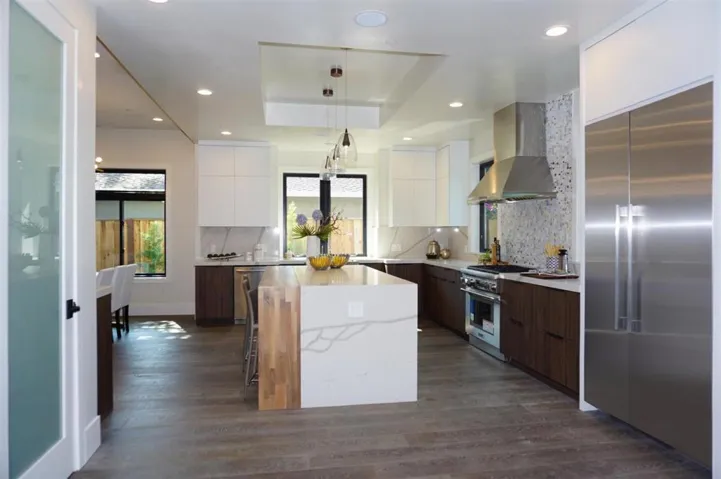 10191 Santa Clara Avenue, Cupertino, California 95014