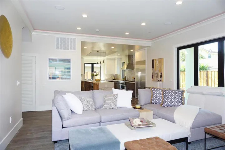10191 Santa Clara Avenue, Cupertino, California 95014
