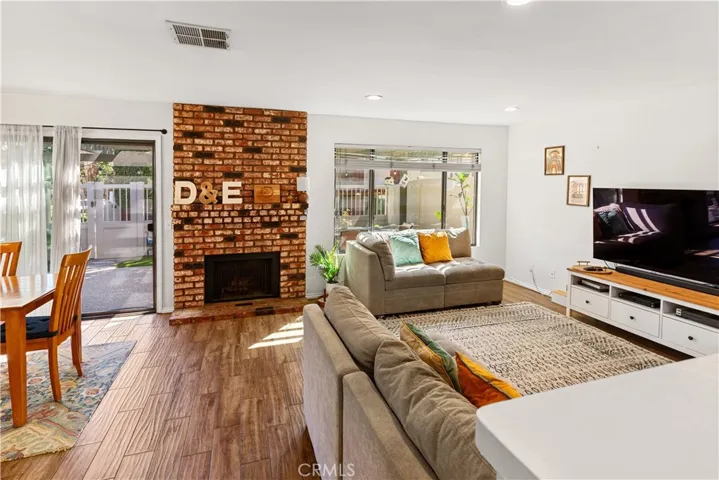 580 Black Walnut Way, La Habra, California 90631