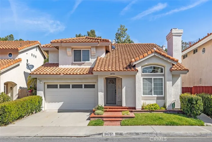 Welcome to this quiet neighborhood of Laguna Niguel