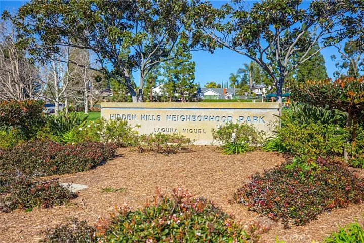 Walk to Award Winning Hidden Hills Elementary School