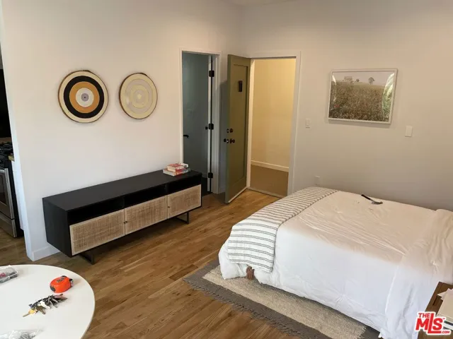 3700 W Sunset Boulevard 14, Los Angeles, California 90026