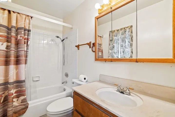 140 Barnett Ter, Pleasant Hill, California 94523