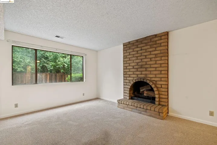 140 Barnett Ter, Pleasant Hill, California 94523