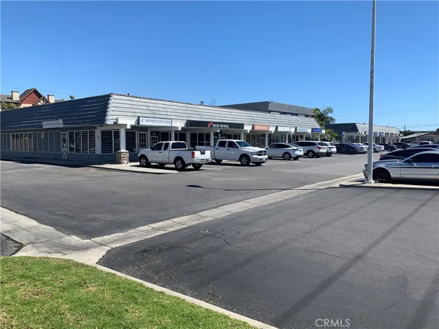 14306 Beach Boulevard, Westminster, California 92683