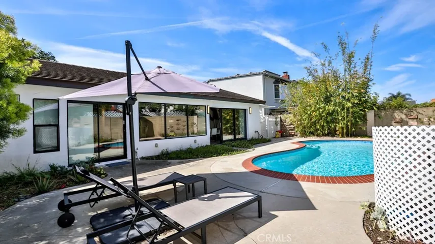 9333 Flicker Avenue, Fountain Valley, California 92708