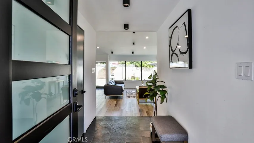 9333 Flicker Avenue, Fountain Valley, California 92708