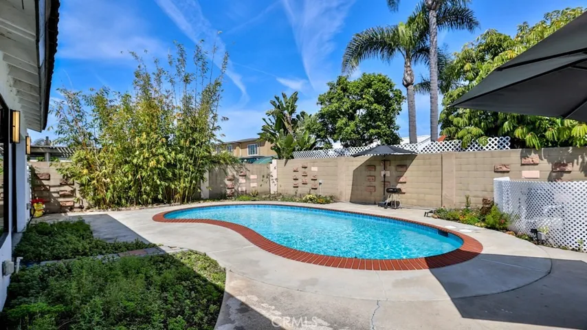 9333 Flicker Avenue, Fountain Valley, California 92708