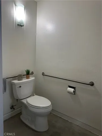 half bath ground level