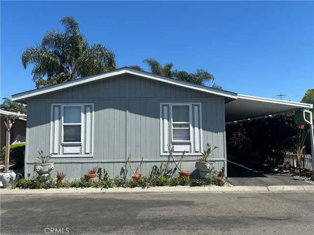 3101 S. Fairview St 6, Santa Ana, California 92704