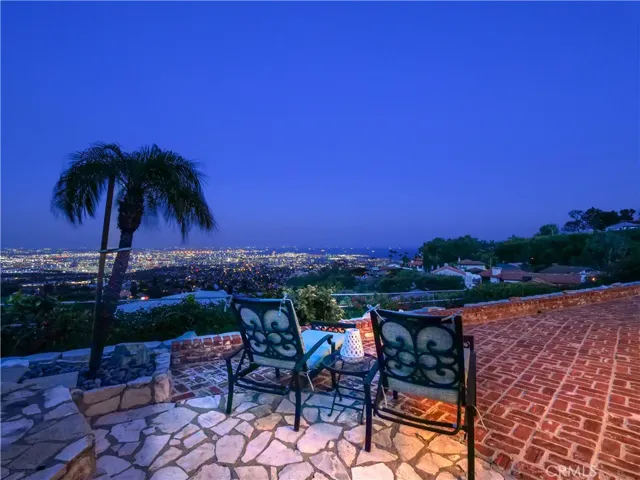 29929 Knoll View Drive, Rancho Palos Verdes, California 90275