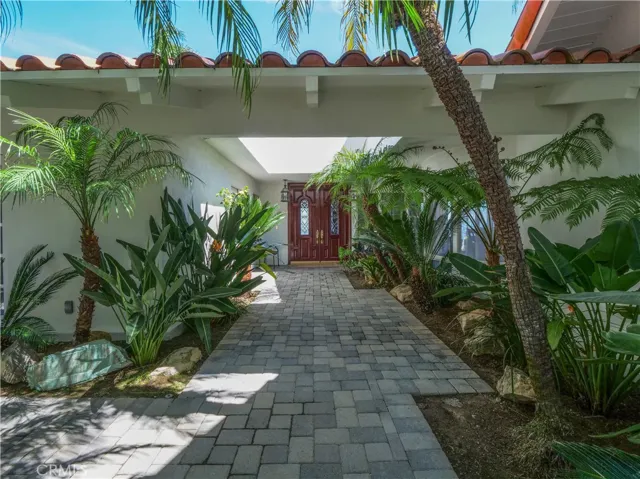 29929 Knoll View Drive, Rancho Palos Verdes, California 90275