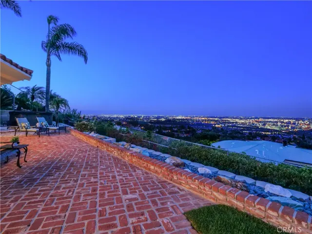 29929 Knoll View Drive, Rancho Palos Verdes, California 90275