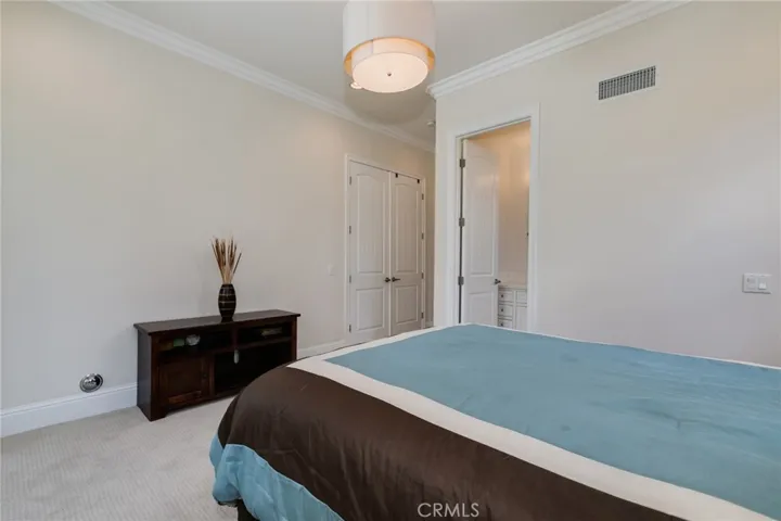 122 N Alta Vista Avenue, Monrovia, California 91016