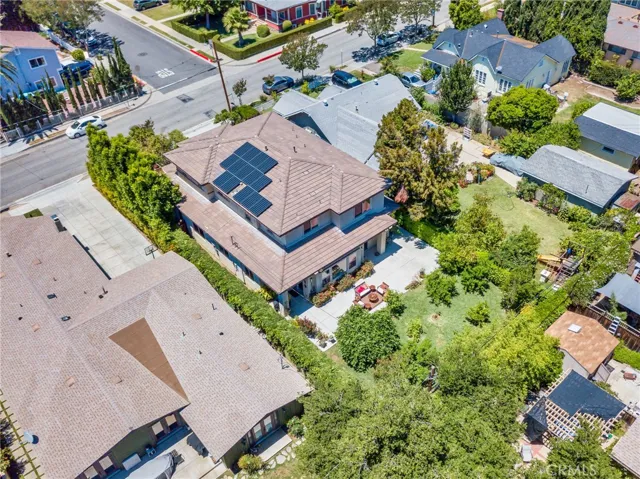 122 N Alta Vista Avenue, Monrovia, California 91016