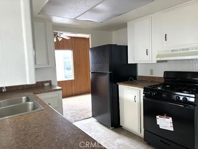 7425 Church Street 140, Yucca Valley, California 92284
