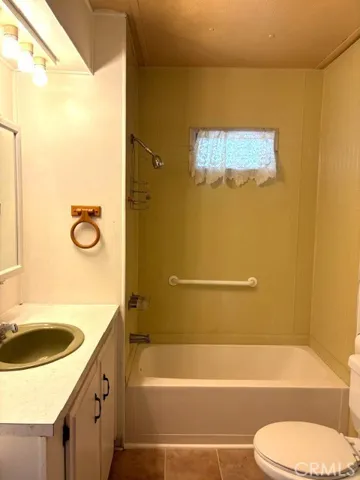 7425 Church Street 140, Yucca Valley, California 92284