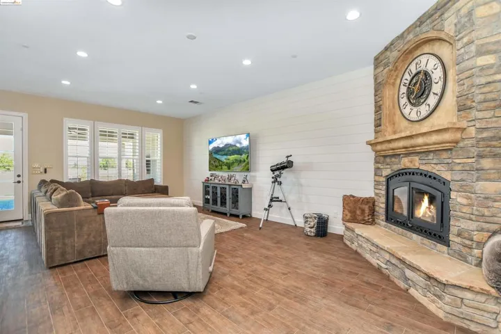 2100 Bartel, Knightsen, California 94548