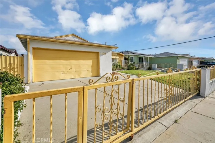Gated Garage