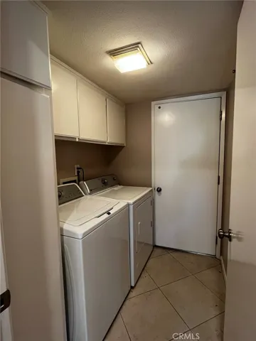Laundry area to garage