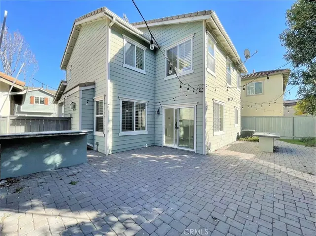 20 Fieldhouse, Ladera Ranch, California 92694