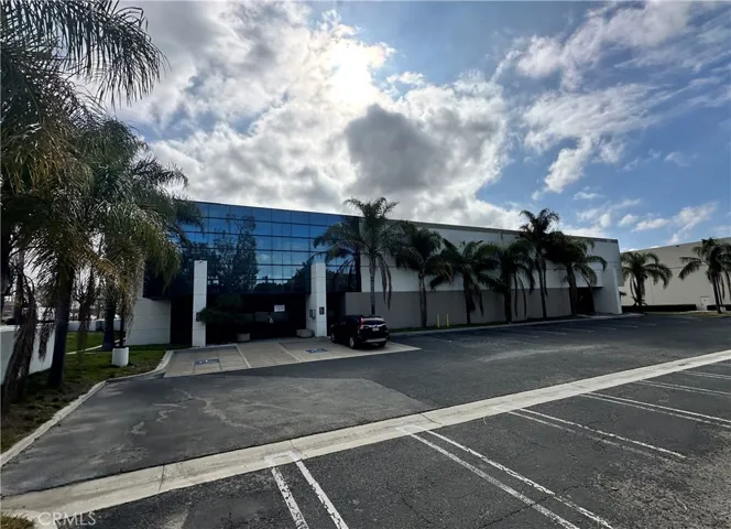 8513 Rochester Avenue, Rancho Cucamonga, California 91730