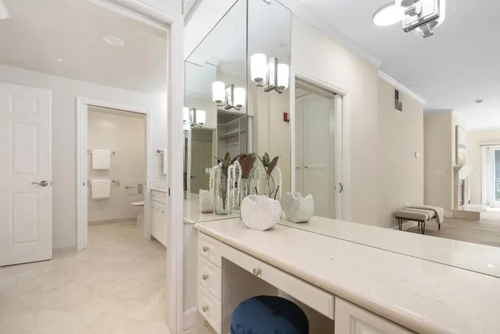 38 3rd Street 203, Los Altos, California 94022