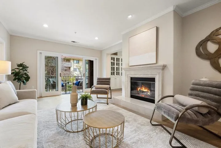 38 3rd Street 203, Los Altos, California 94022