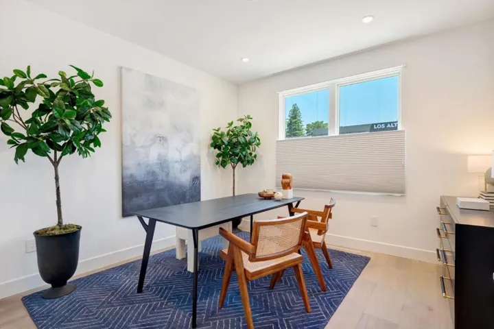 425 First Street 33, Los Altos, California 94022