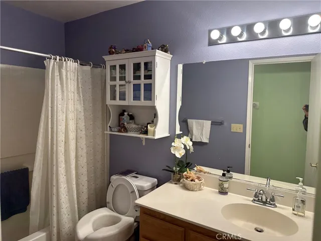 1997 Woodhaven Court, Merced, California 95340