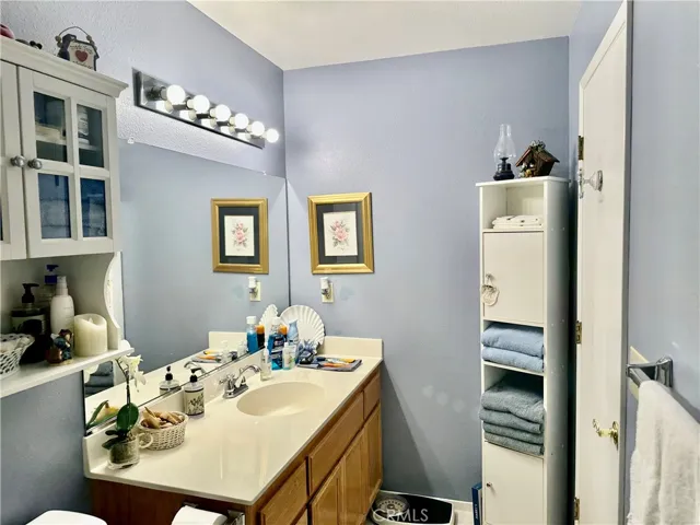 1997 Woodhaven Court, Merced, California 95340