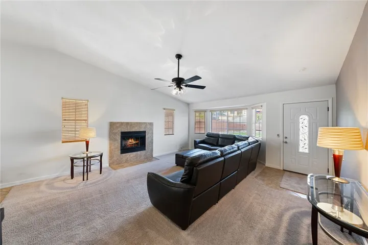23041 Giant Fir Place, Canyon Lake, California 92587