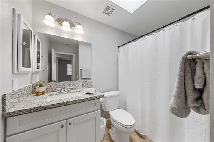 23041 Giant Fir Place, Canyon Lake, California 92587