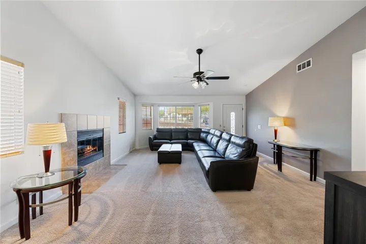 23041 Giant Fir Place, Canyon Lake, California 92587