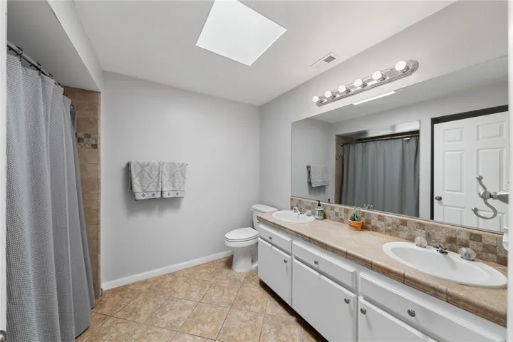 23041 Giant Fir Place, Canyon Lake, California 92587