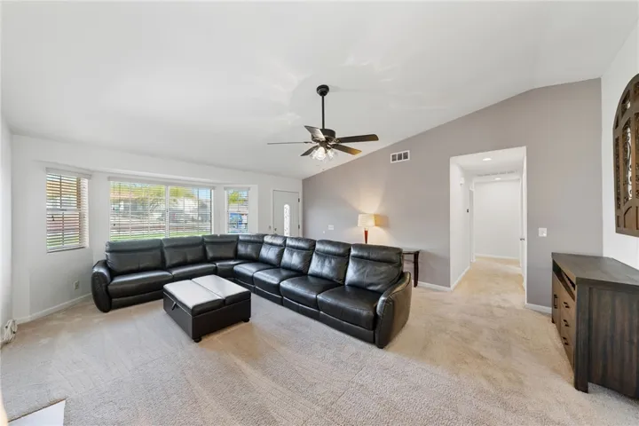 23041 Giant Fir Place, Canyon Lake, California 92587