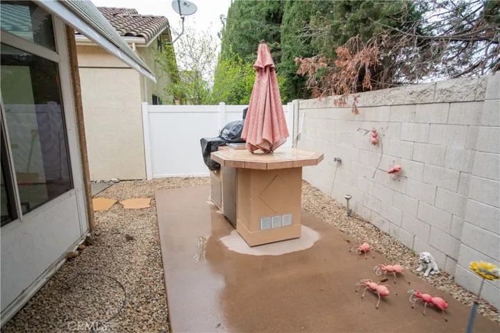 185 Little Johns Creek Drive, Oakdale, California 95361