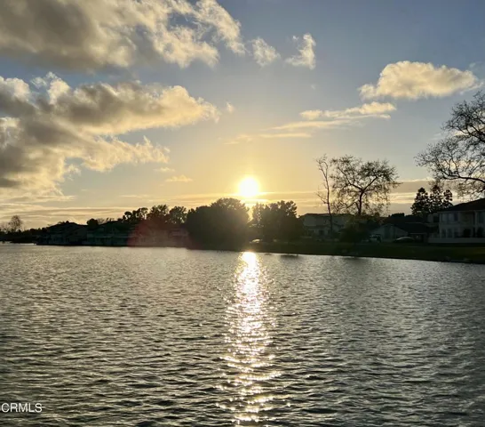 LAKE 2